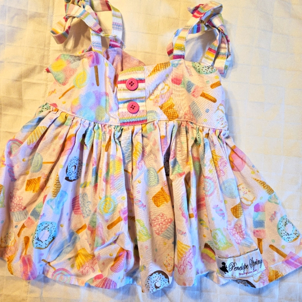 Penelope Springs Candy Tunic Top 🍬